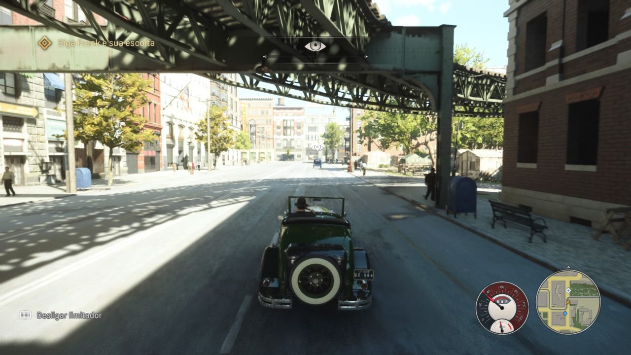 Mafia: Definitive Edition dirigindo pela cidade