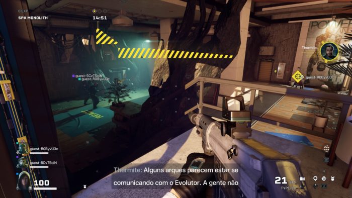 Equipe de três jogadores em Rainbow Six Extraction